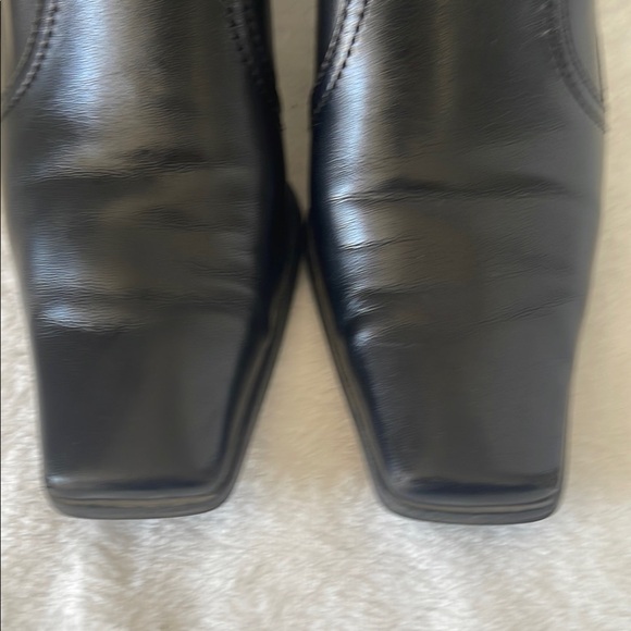 Elegant Black Women's Heeled Loafers Franco sarto - Picture 2 of 8